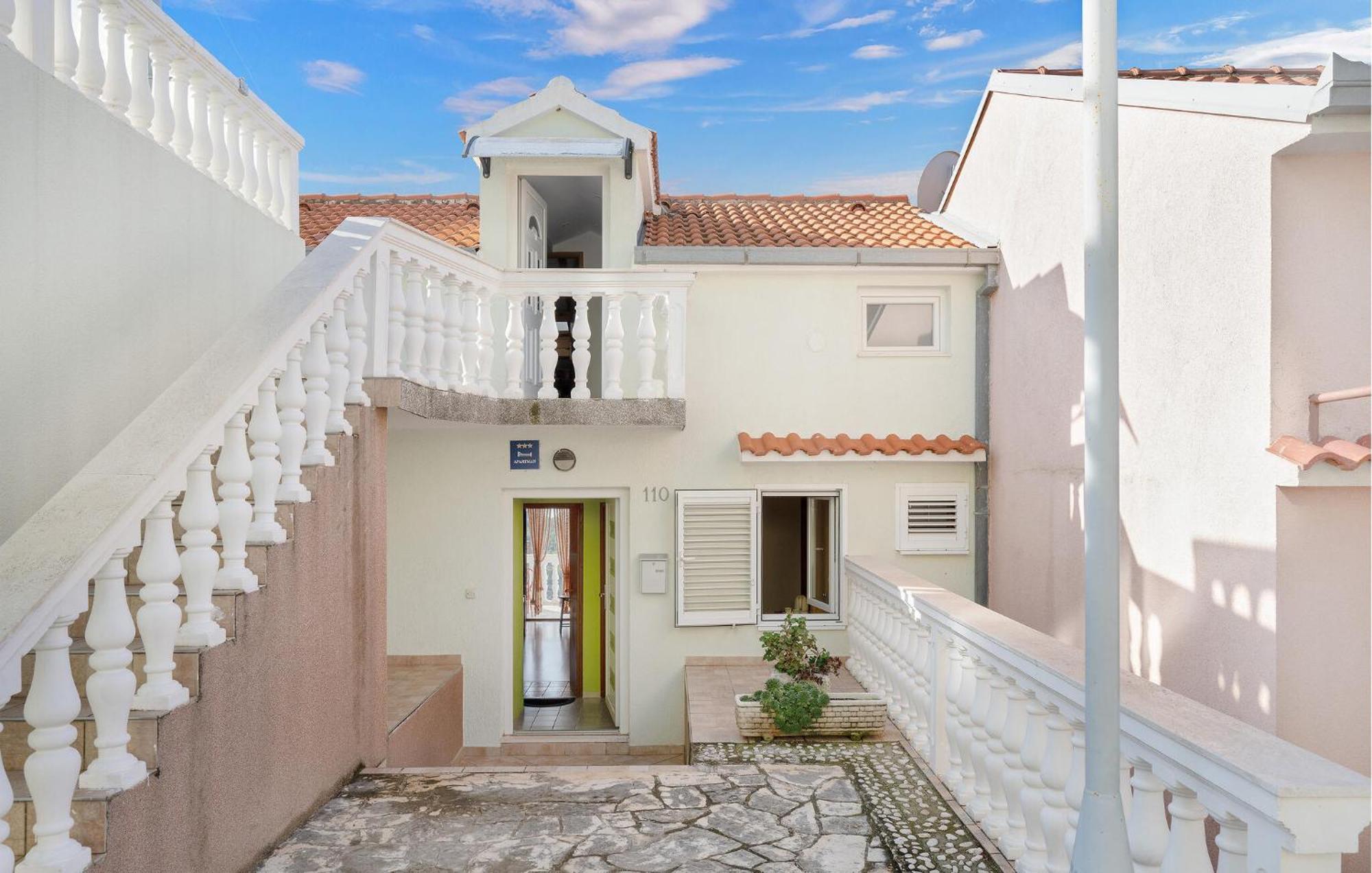 Lovely Apartment In Primosten With Kitchen Exterior photo