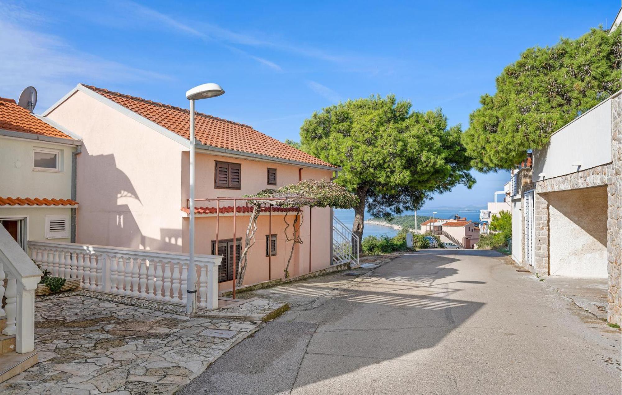 Lovely Apartment In Primosten With Kitchen Exterior photo